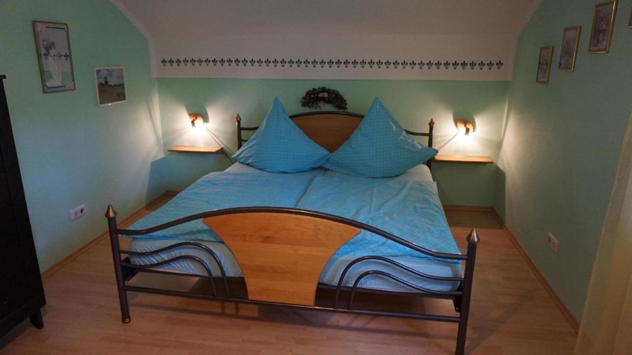 ולדקירכן Ferienwohnung Mies מראה חיצוני תמונה