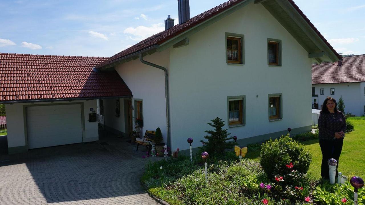 ולדקירכן Ferienwohnung Mies מראה חיצוני תמונה